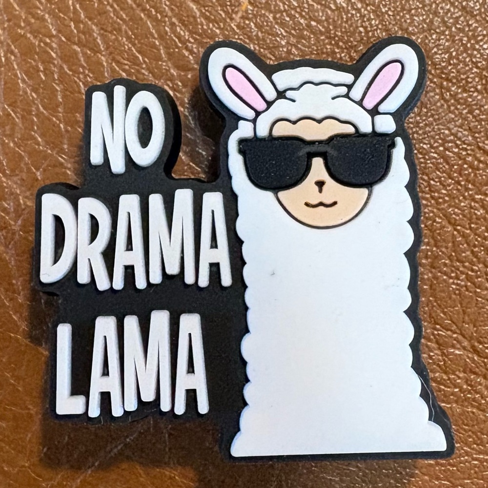 No Drama Llama Croc Charm - Picture 3 of 4